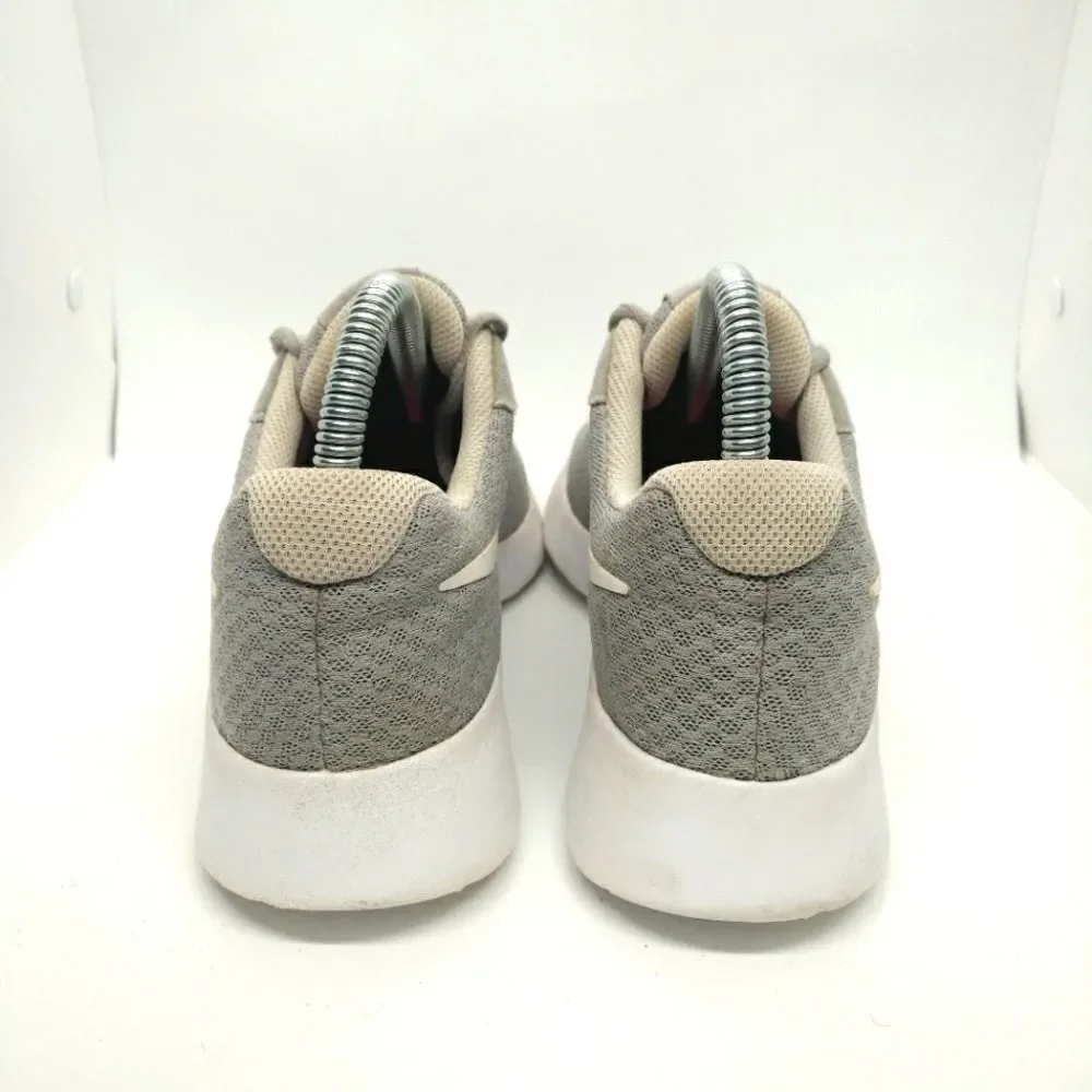 Nike Tanjun Running Sneakers Shoes Women's‎ Size 7 Grey